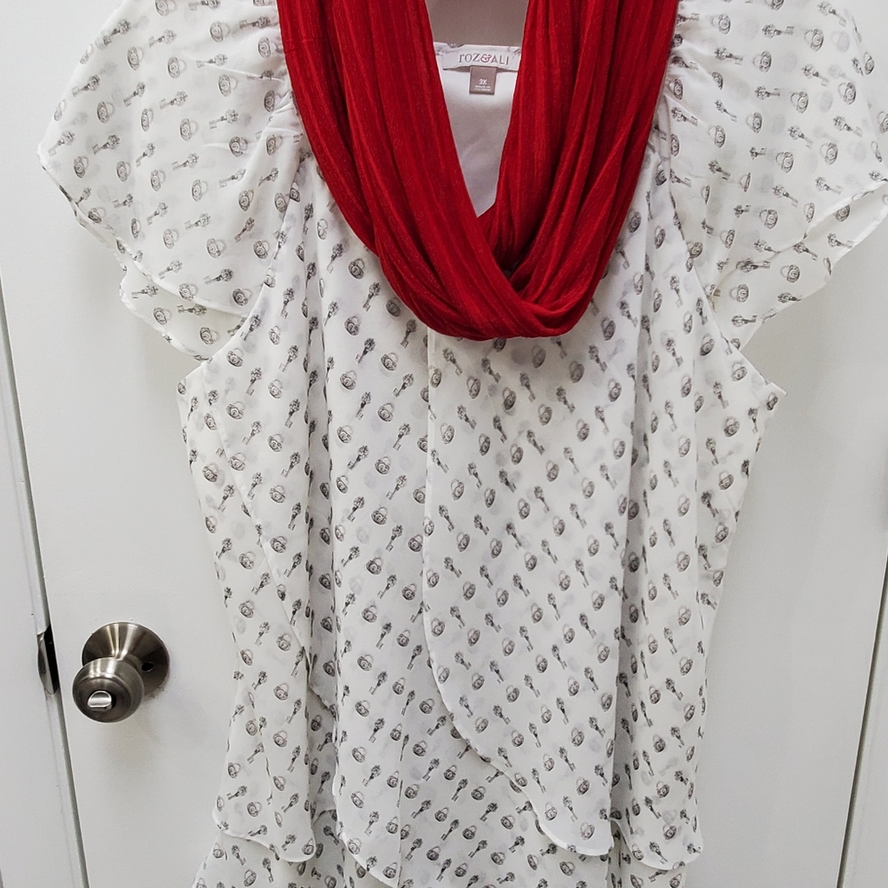Roz & Ali Top and Scarf
